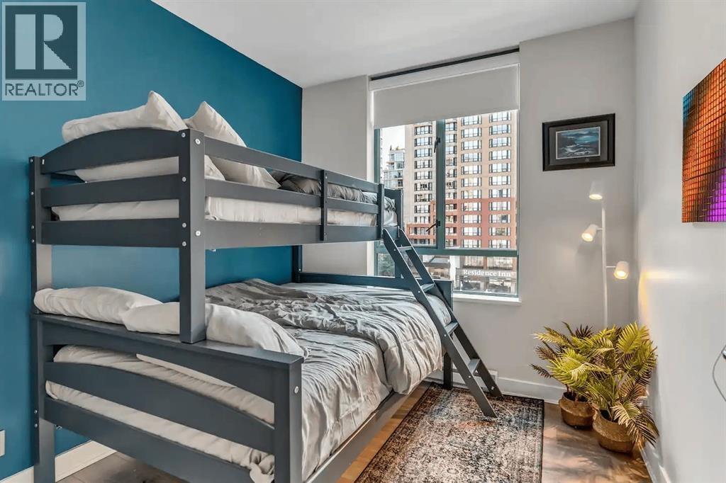 302 1238 Burrard Street Property Photo 17