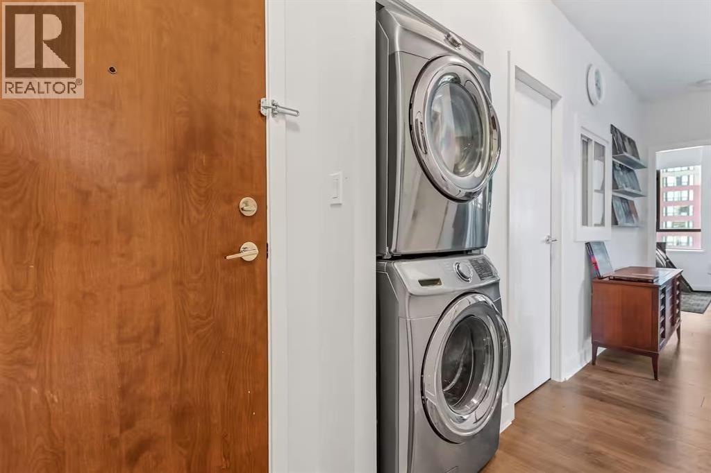 302 1238 Burrard Street Property Photo 20