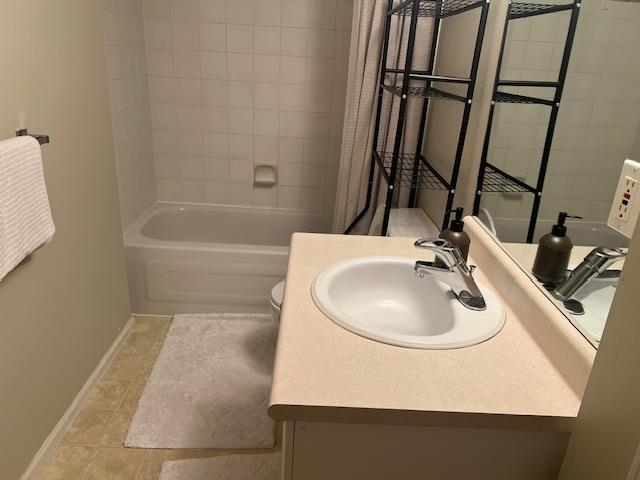 26 6747 137 Street Property Photo 8