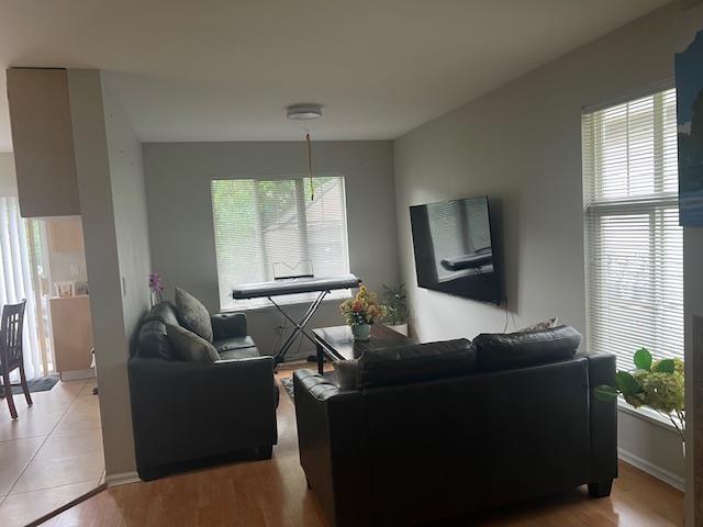 26 6747 137 Street Property Photo 9