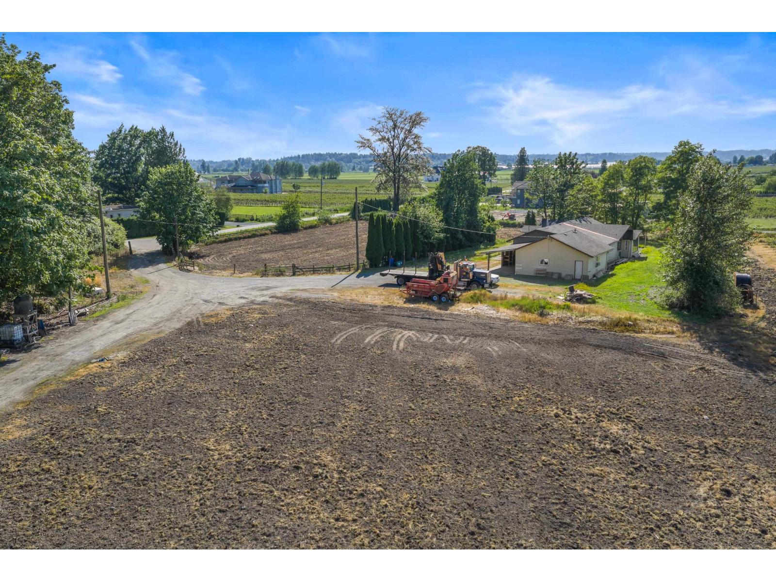 35011 Townshipline Road Property Photo 5