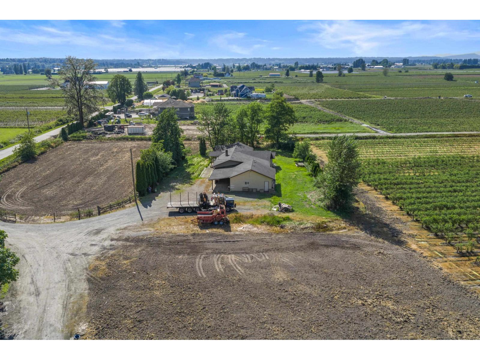 35011 Townshipline Road Property Photo 6