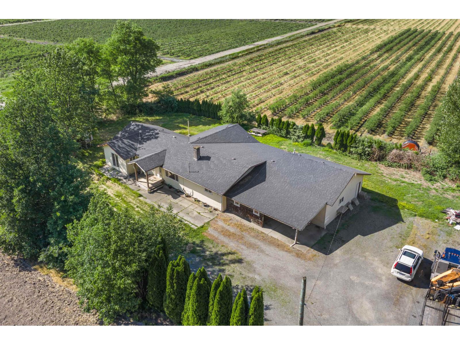 35011 Townshipline Road Property Photo 15