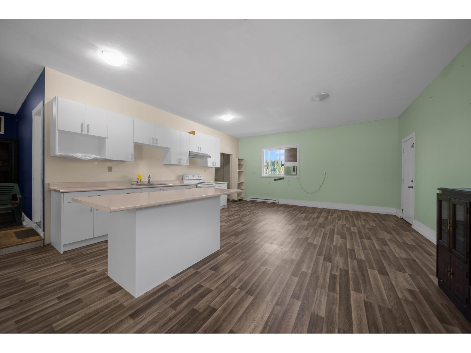 35011 Townshipline Road Property Photo 32