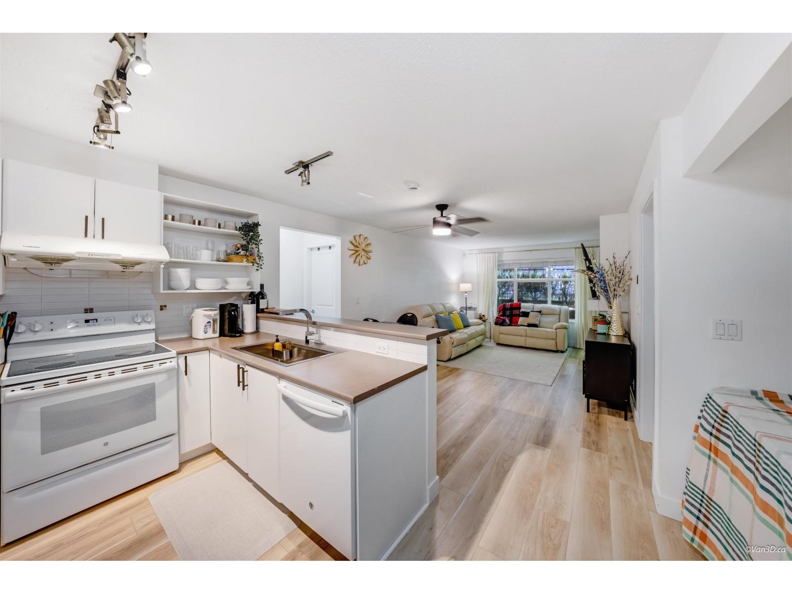 116 14885 105 Avenue Property Photo 6