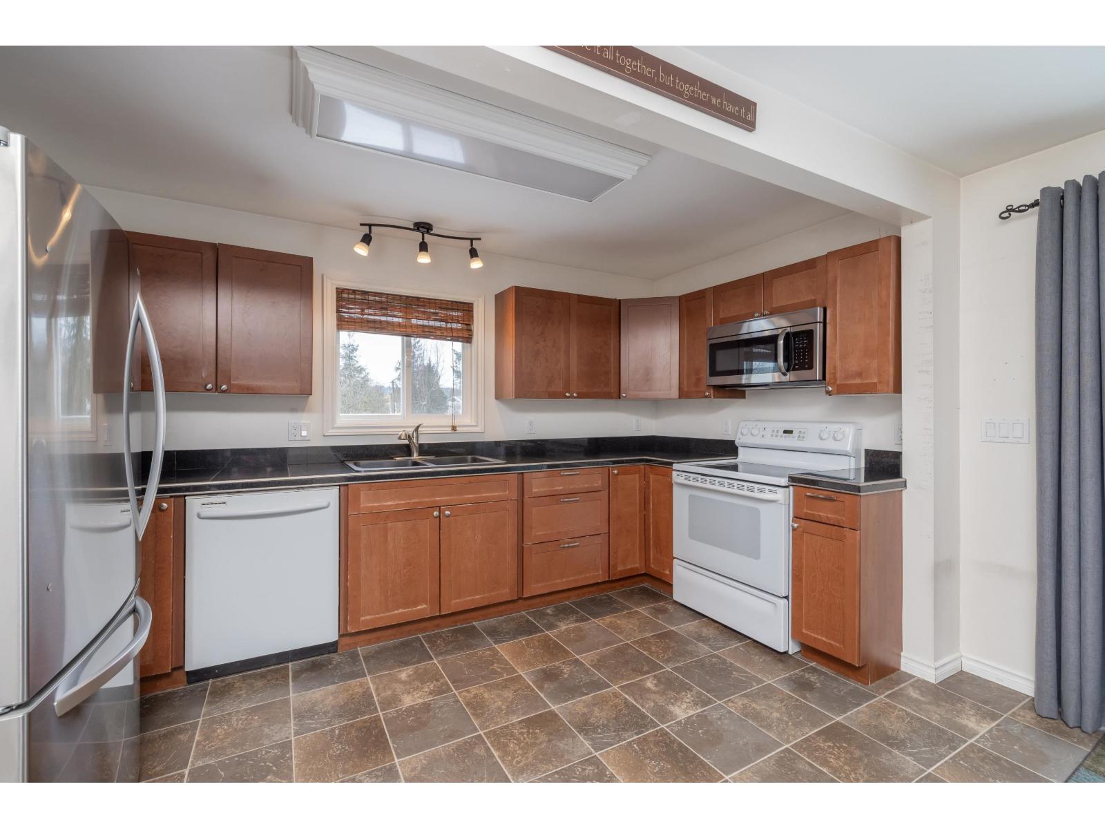 33506 Ihles Avenue Property Photo 8