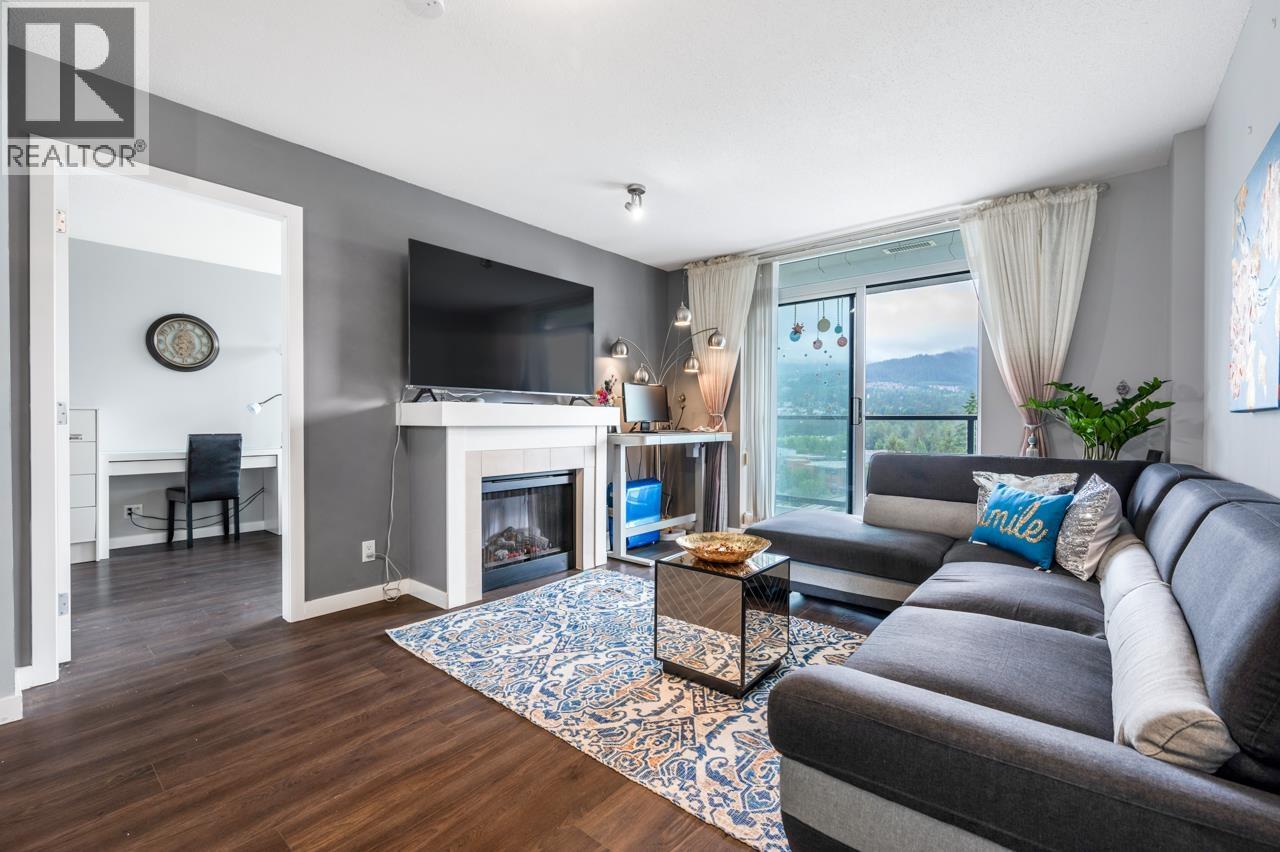 1501 1178 Heffley Crescent Property Photo 6