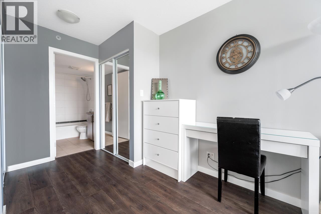 1501 1178 Heffley Crescent Property Photo 14