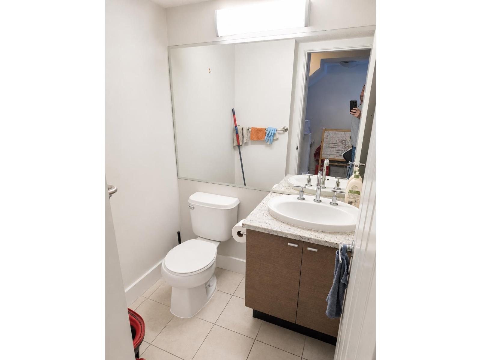 47 15833 26 Avenue Property Photo 5