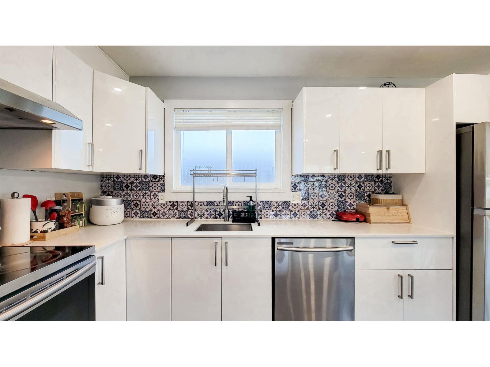 2288 Willoughby Way Property Photo 11