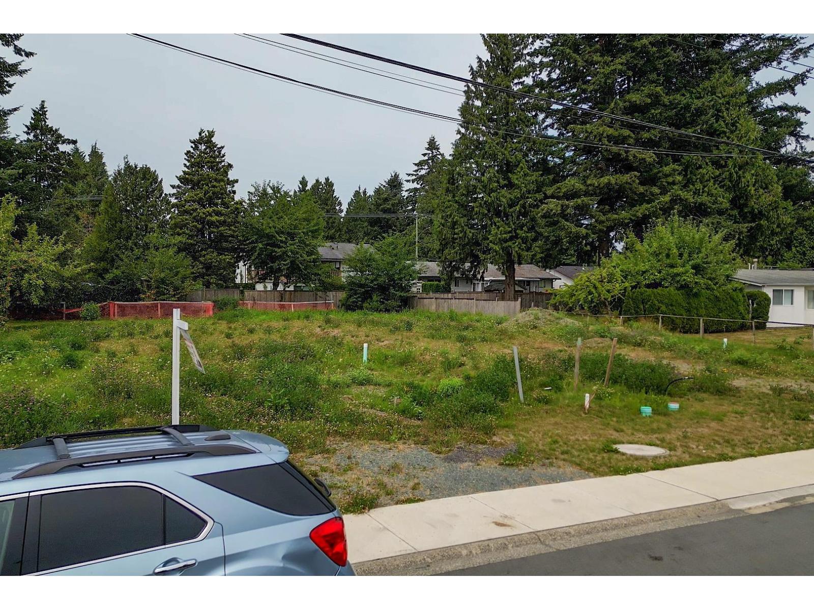 26589 28b Avenue Property Photo 2