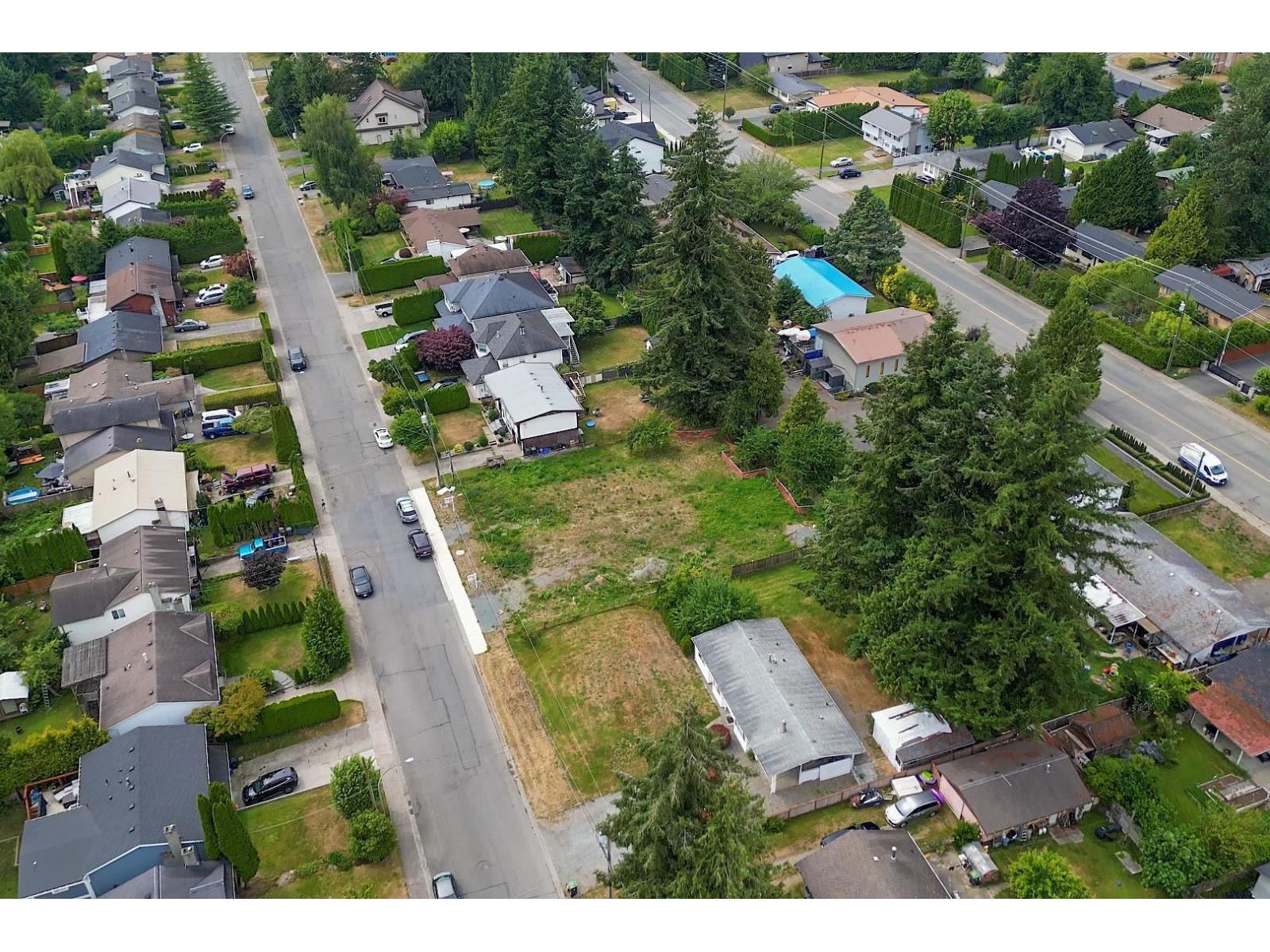 26589 28b Avenue Property Photo 17