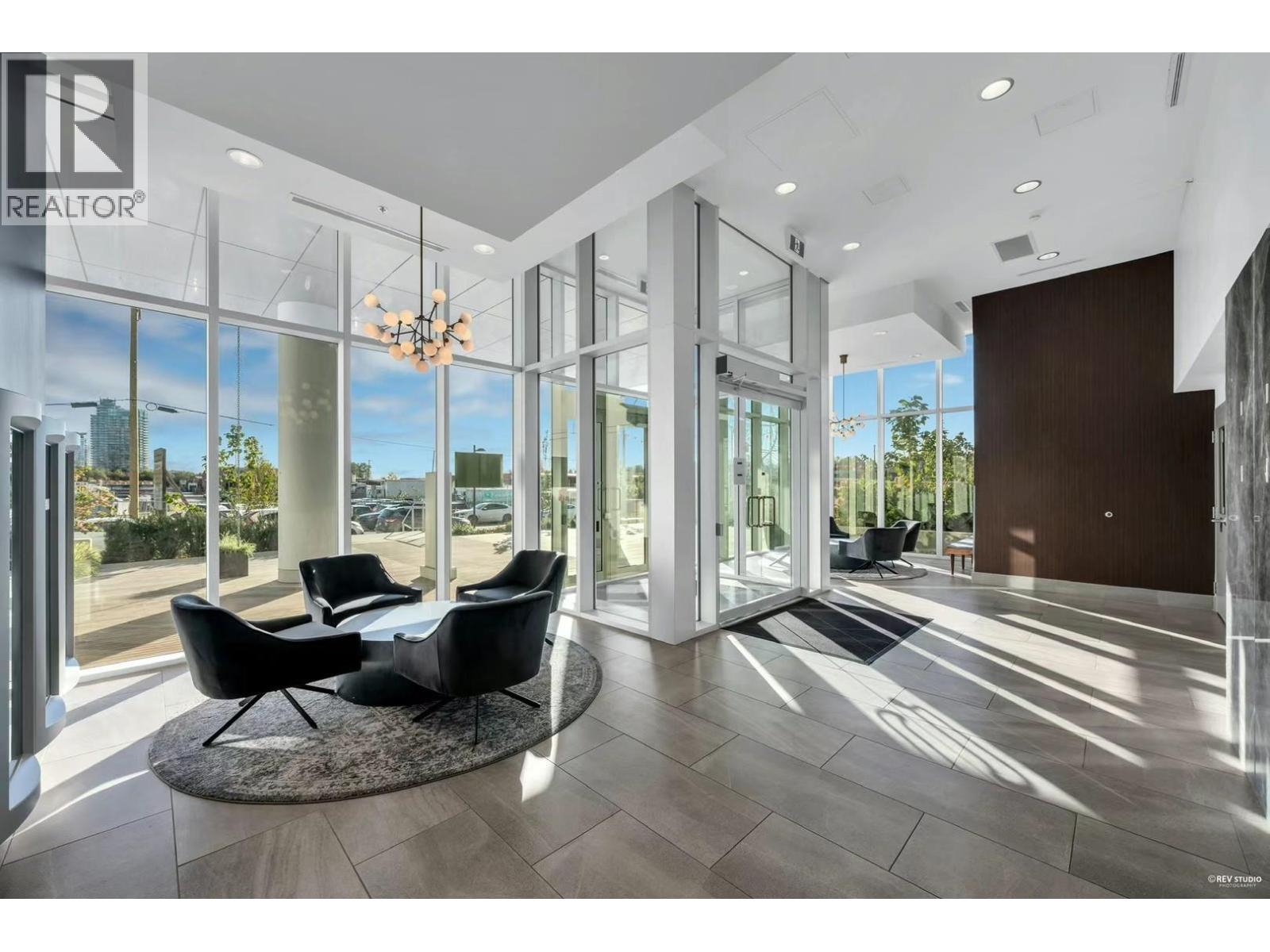 1902 2311 Beta Avenue Property Photo 1