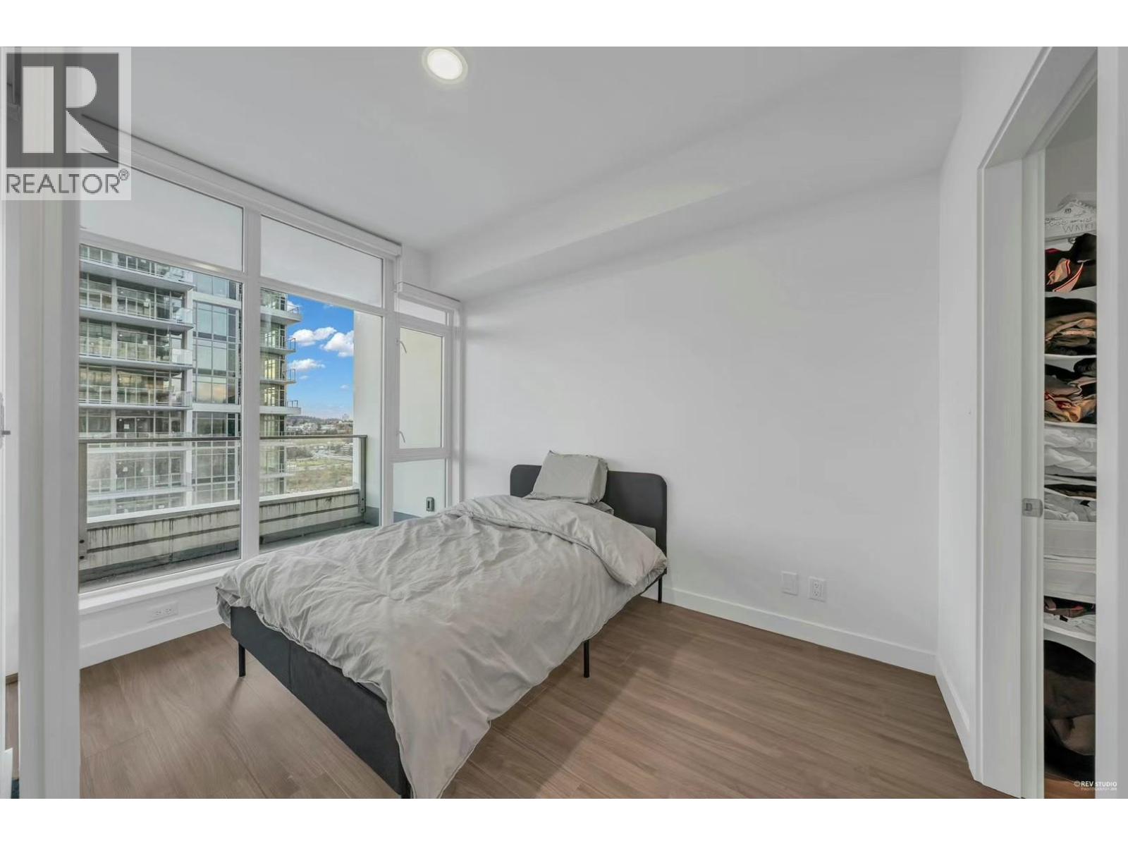 1902 2311 Beta Avenue Property Photo 6