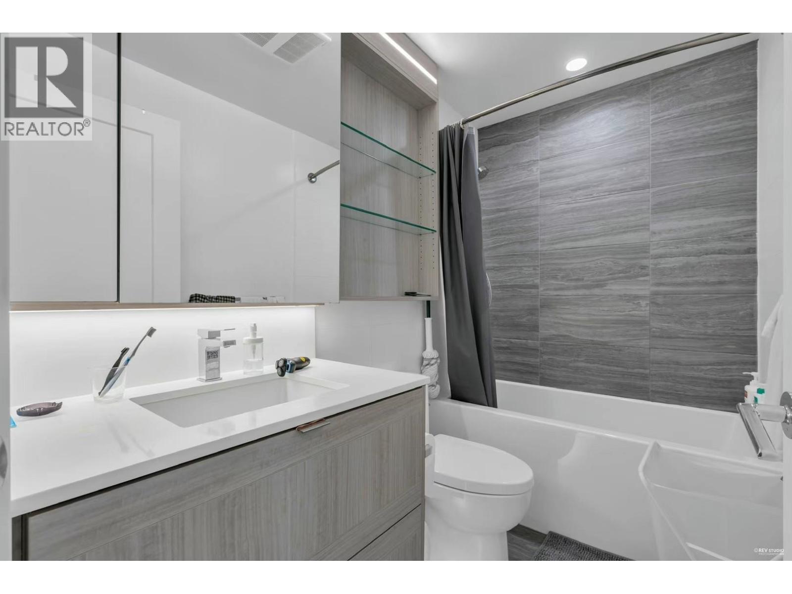 1902 2311 Beta Avenue Property Photo 7