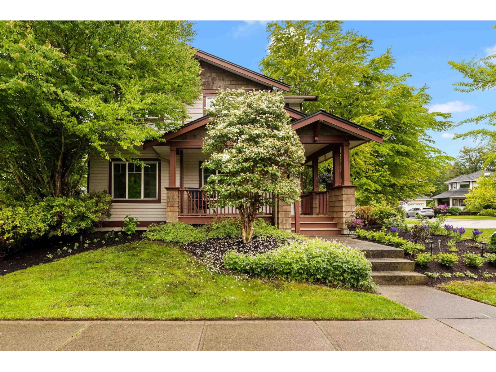 36252 Atwood Crescent Property Photo 1