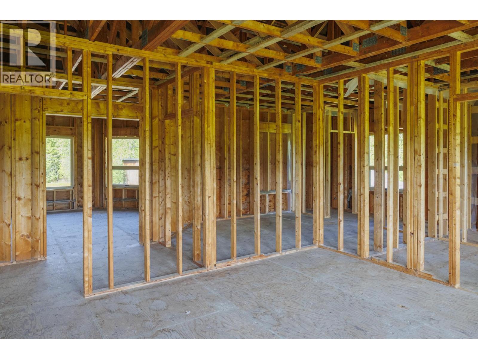 8985 Crescent Spur Road Property Photo 10