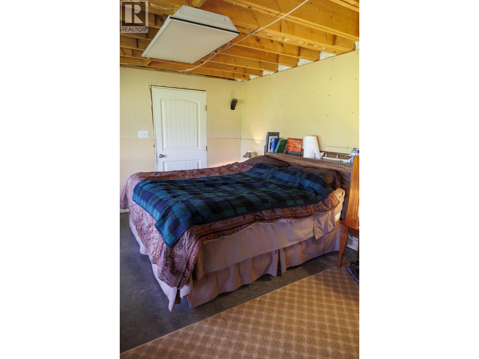 8985 Crescent Spur Road Property Photo 18