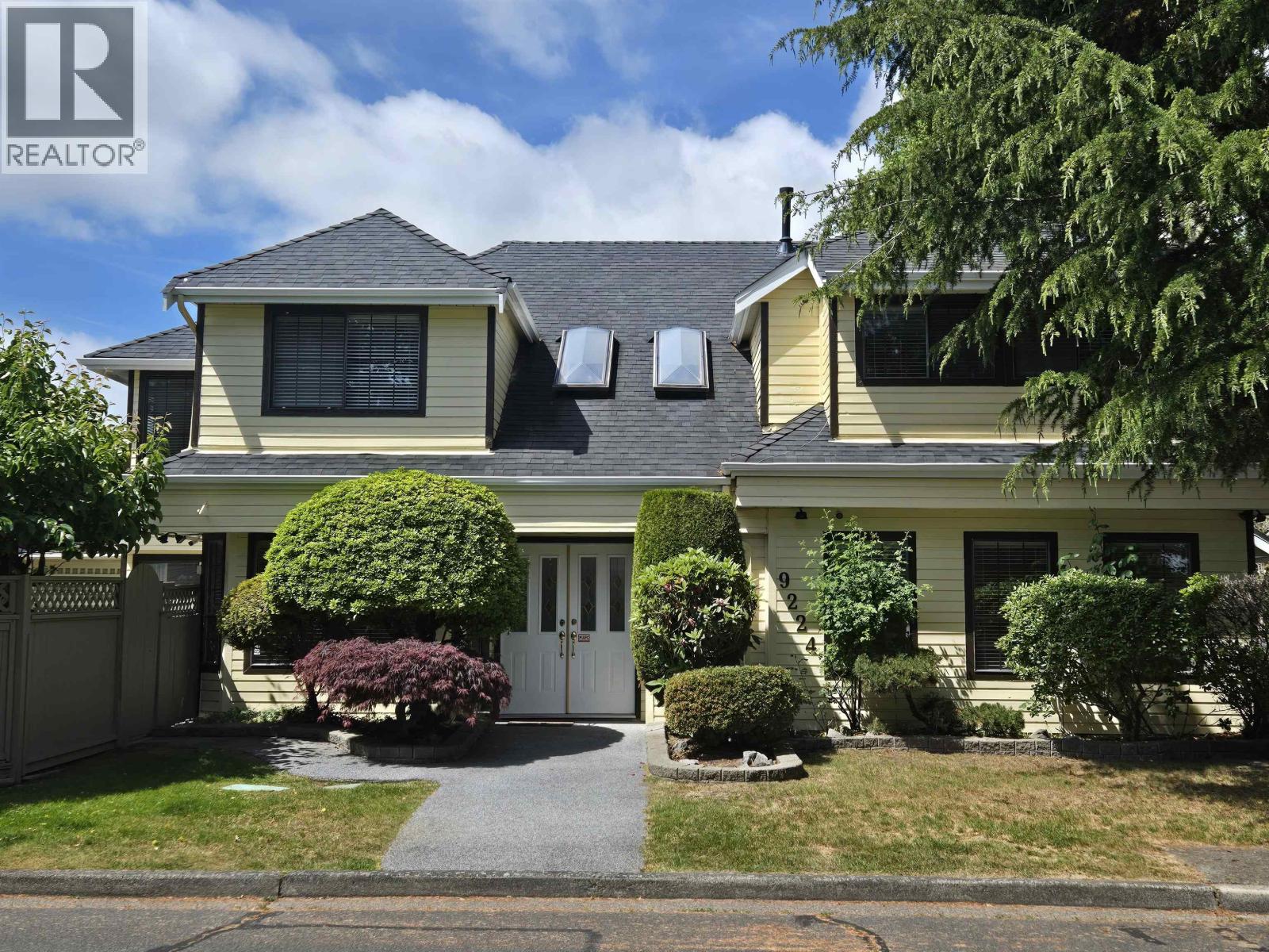 9224 EVANCIO CRESCENT
