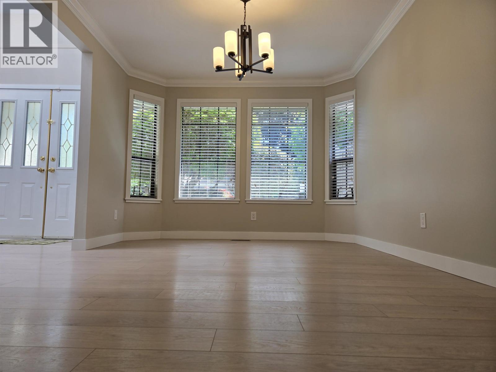 9224 Evancio Crescent Property Photo 4