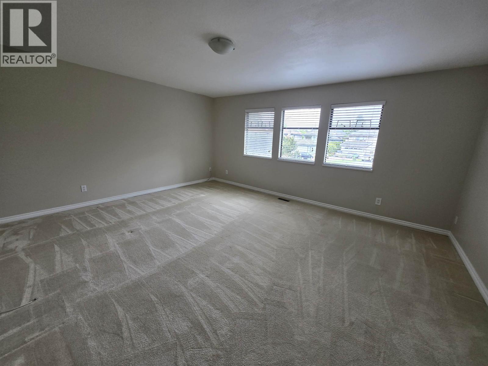 9224 Evancio Crescent Property Photo 13
