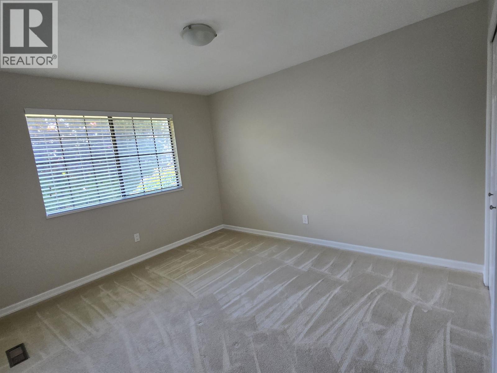 9224 Evancio Crescent Property Photo 15
