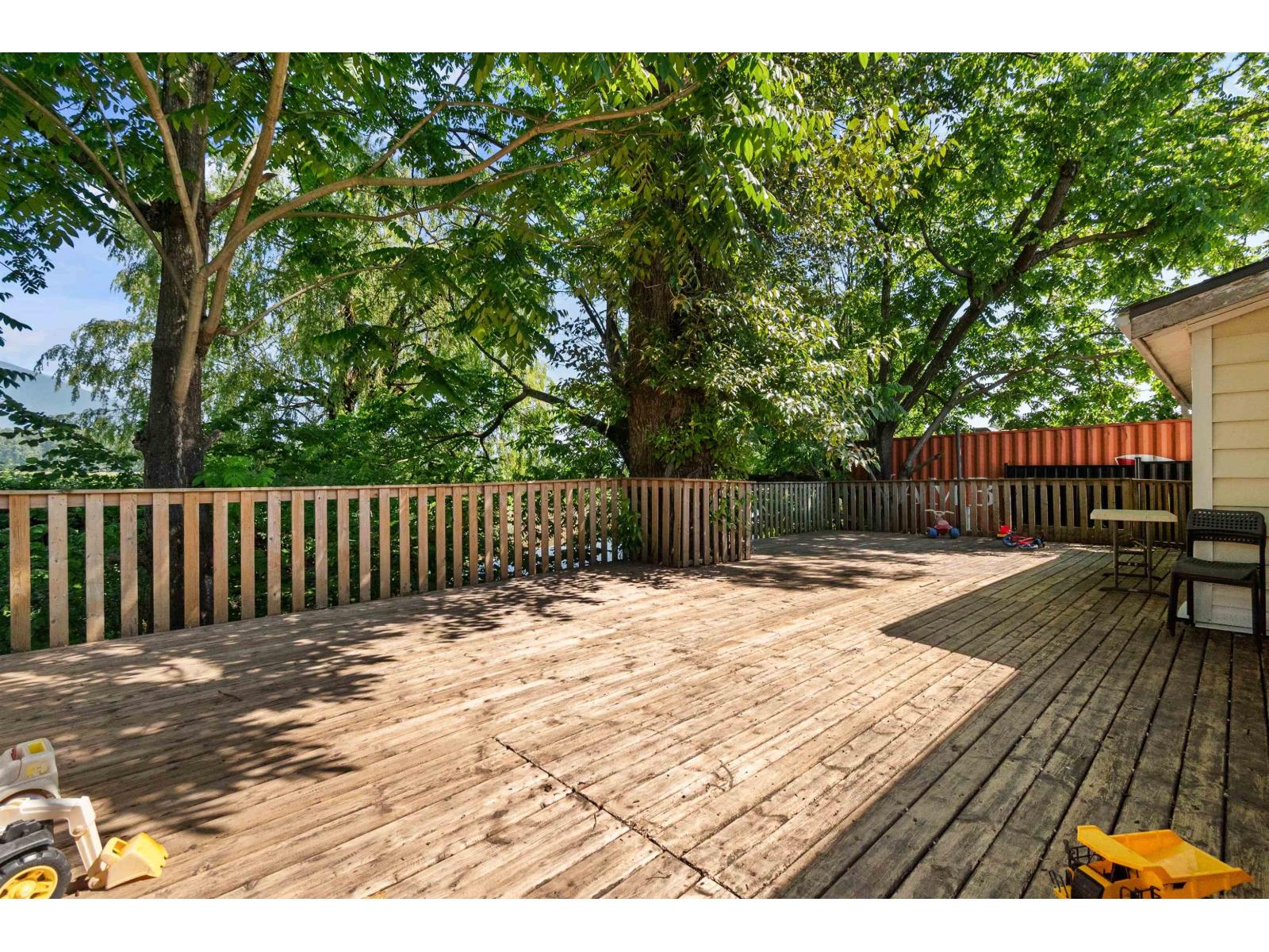 41023 Yale Road Property Photo 22