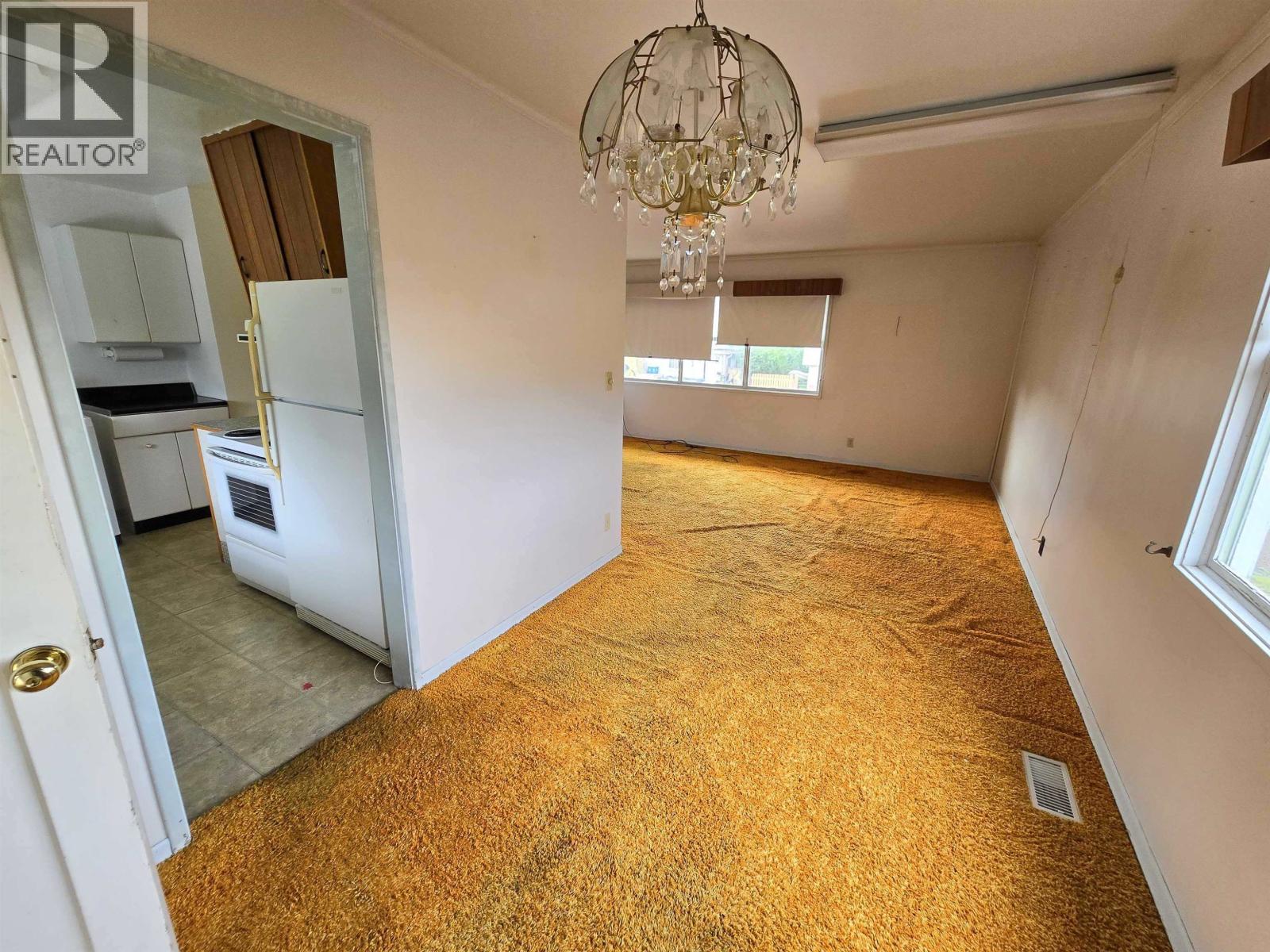 99 Mallard Street Property Photo 4