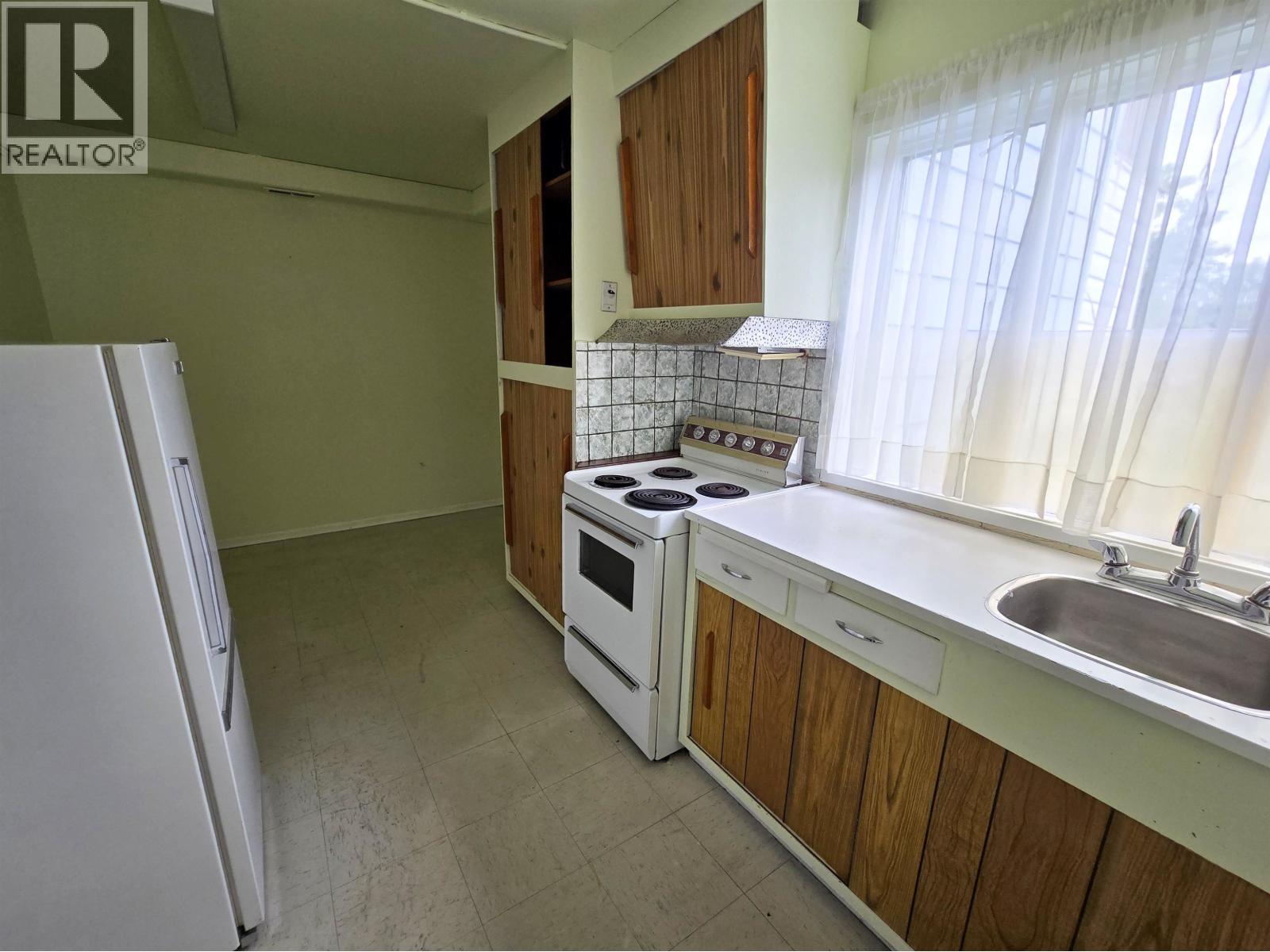 99 Mallard Street Property Photo 10