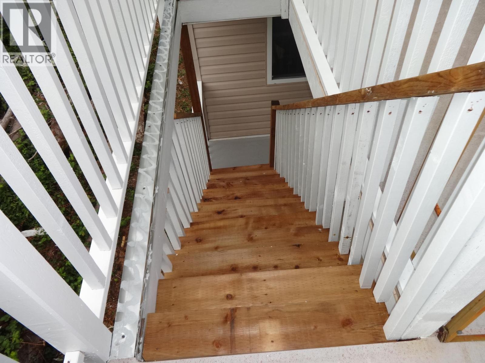 6217 Norwest Bay Road Property Photo 21