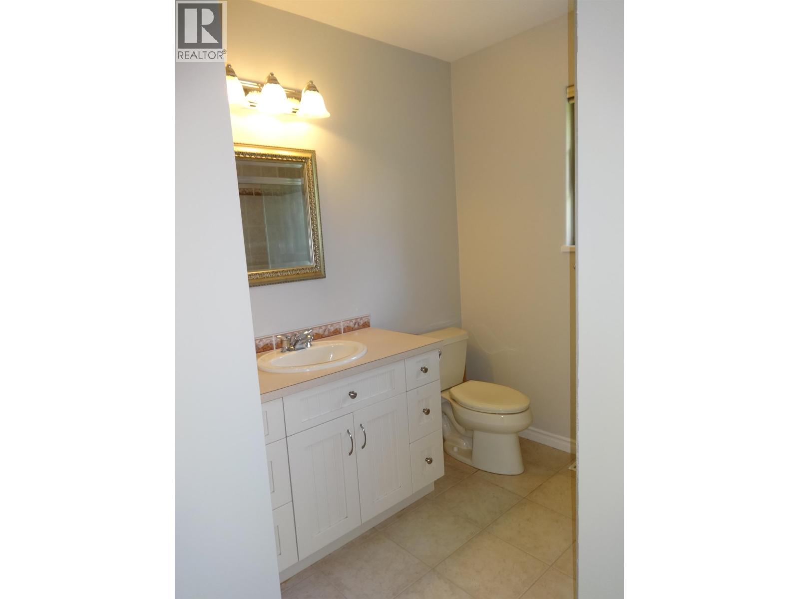 6217 Norwest Bay Road Property Photo 22