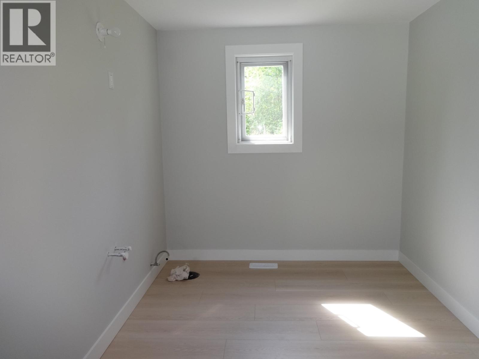 6217 Norwest Bay Road Property Photo 31