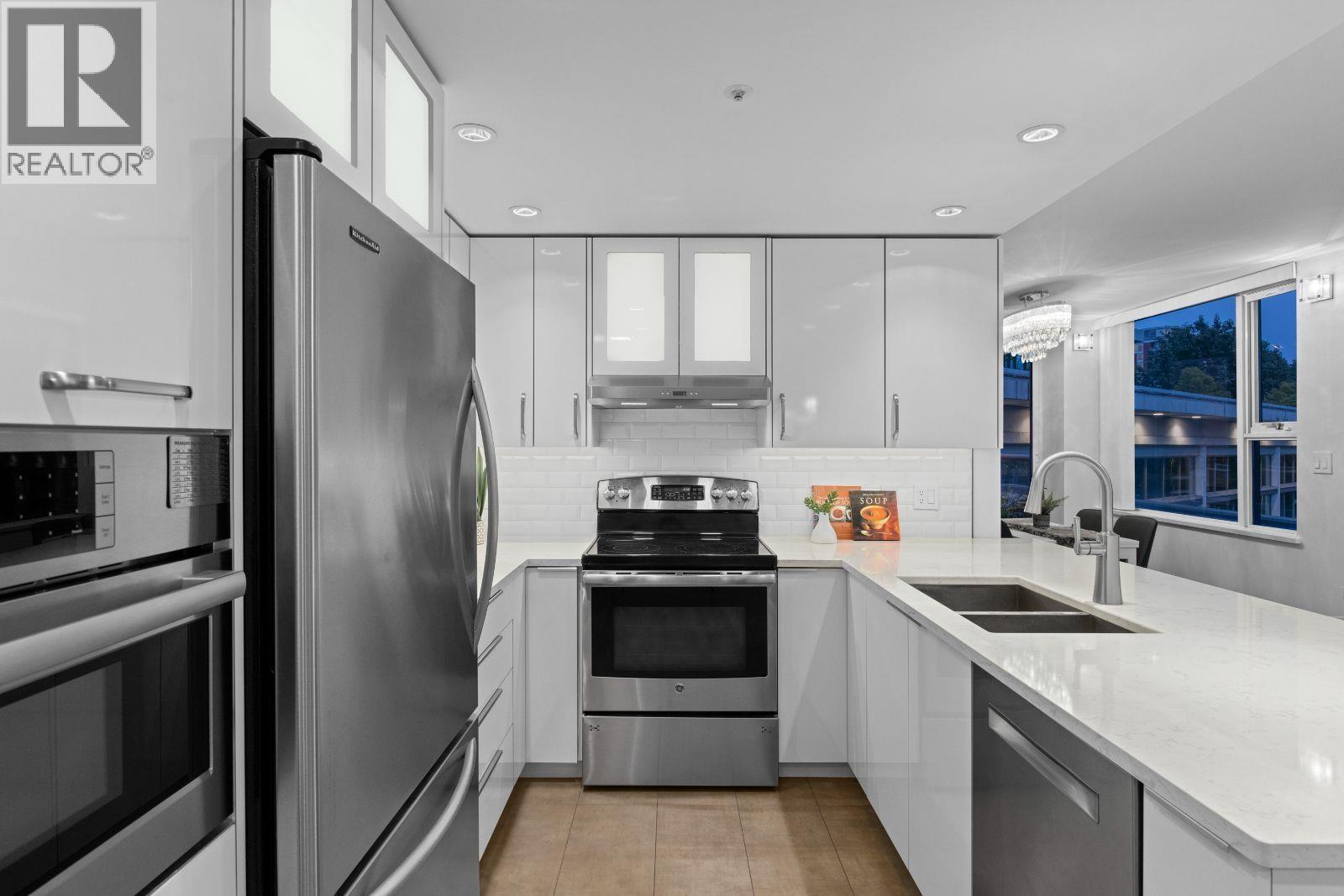 307 1009 Expo Boulevard Property Photo 11