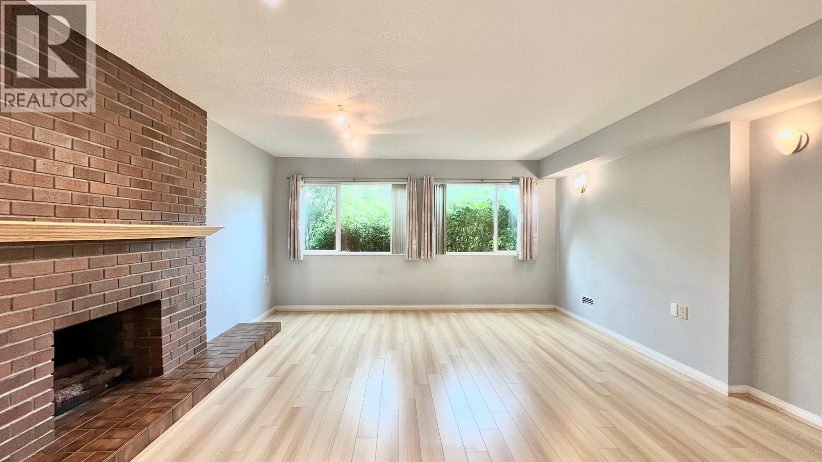 3071 Saltspring Court Property Photo 8