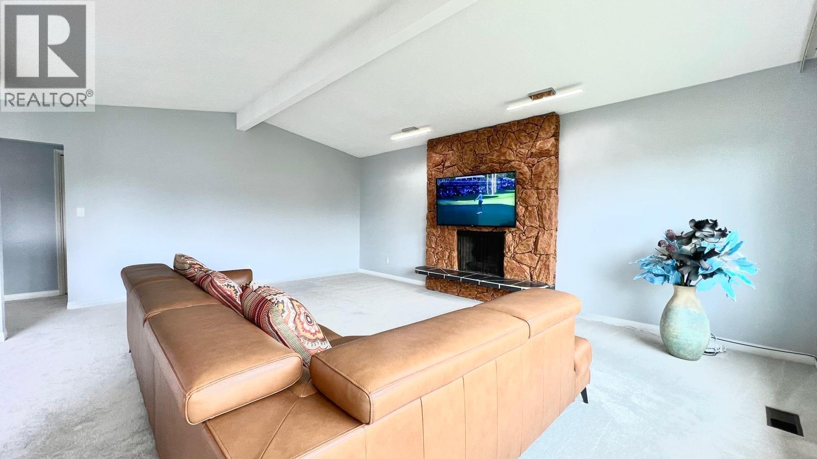 3071 Saltspring Court Property Photo 13