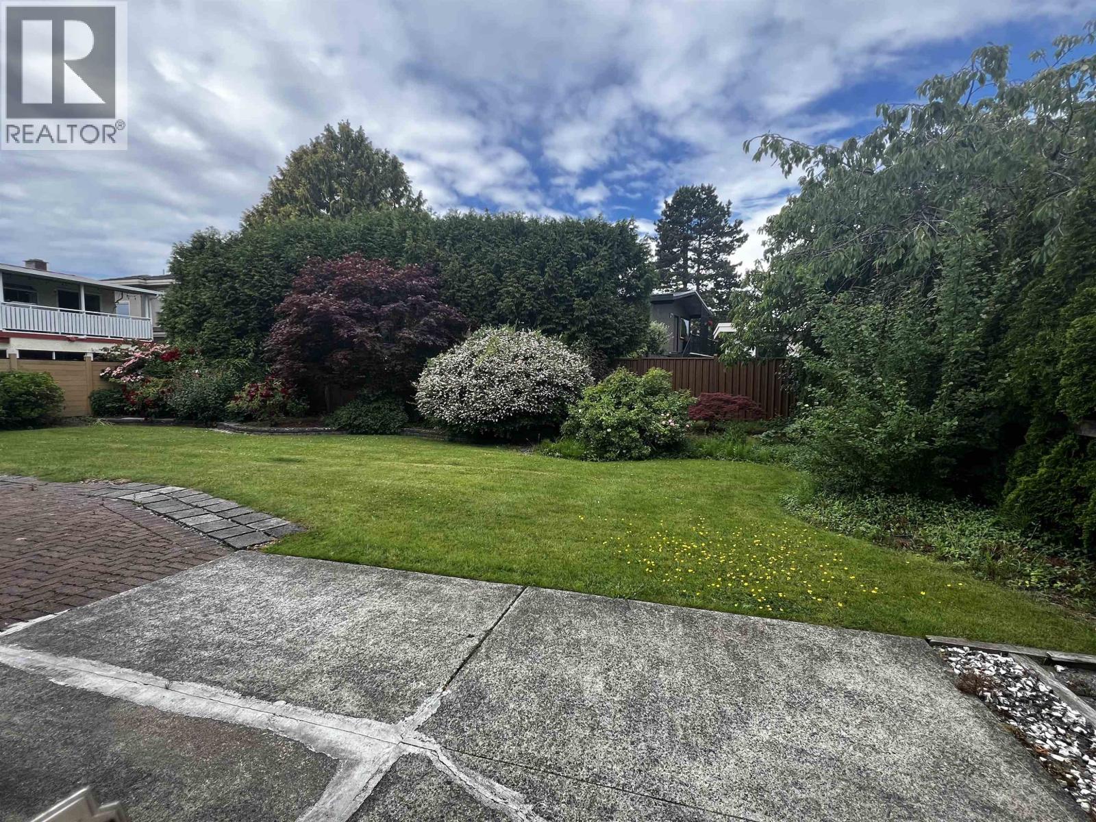 3071 Saltspring Court Property Photo 35