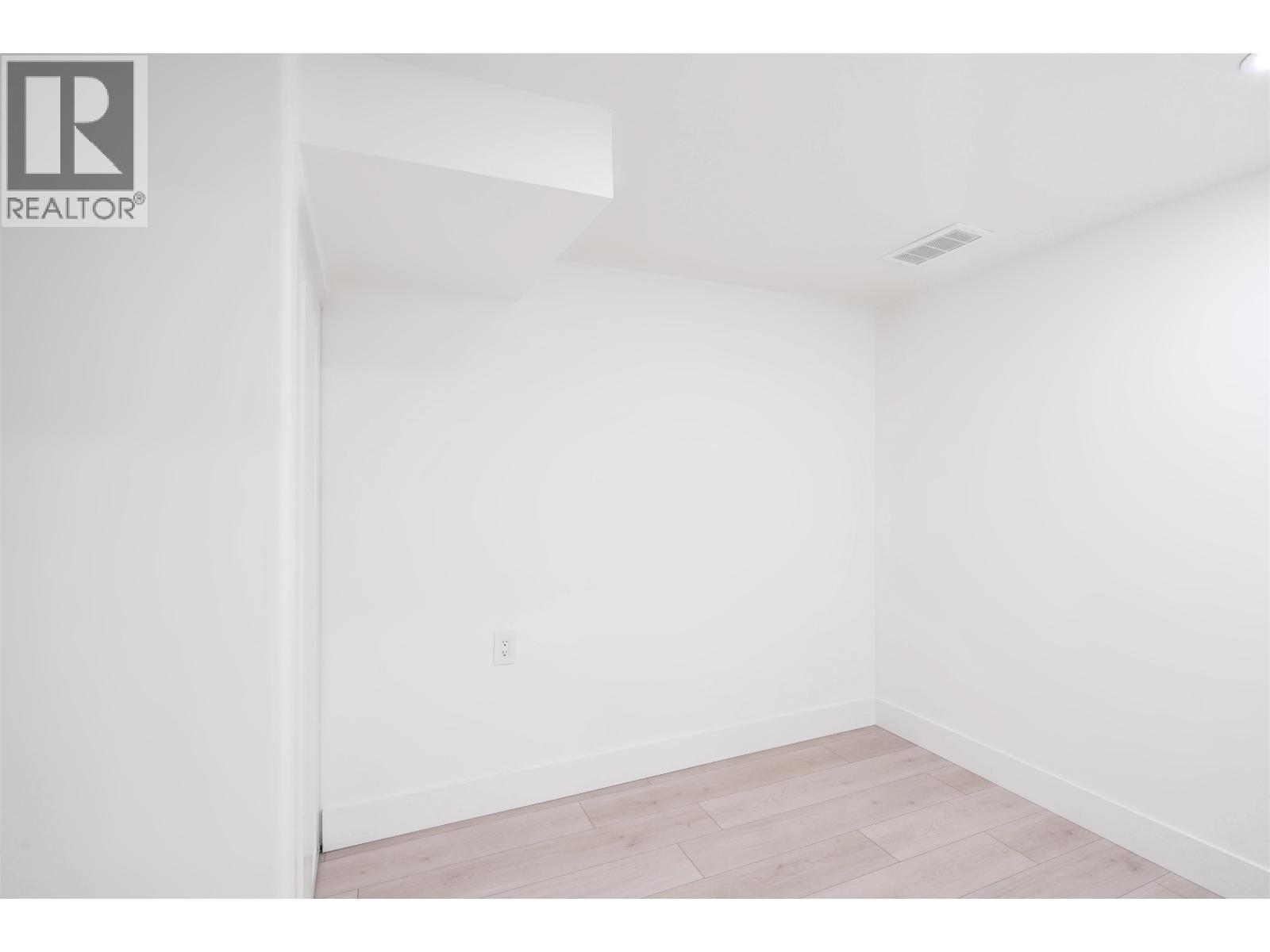 2078 Springer Avenue Property Photo 14