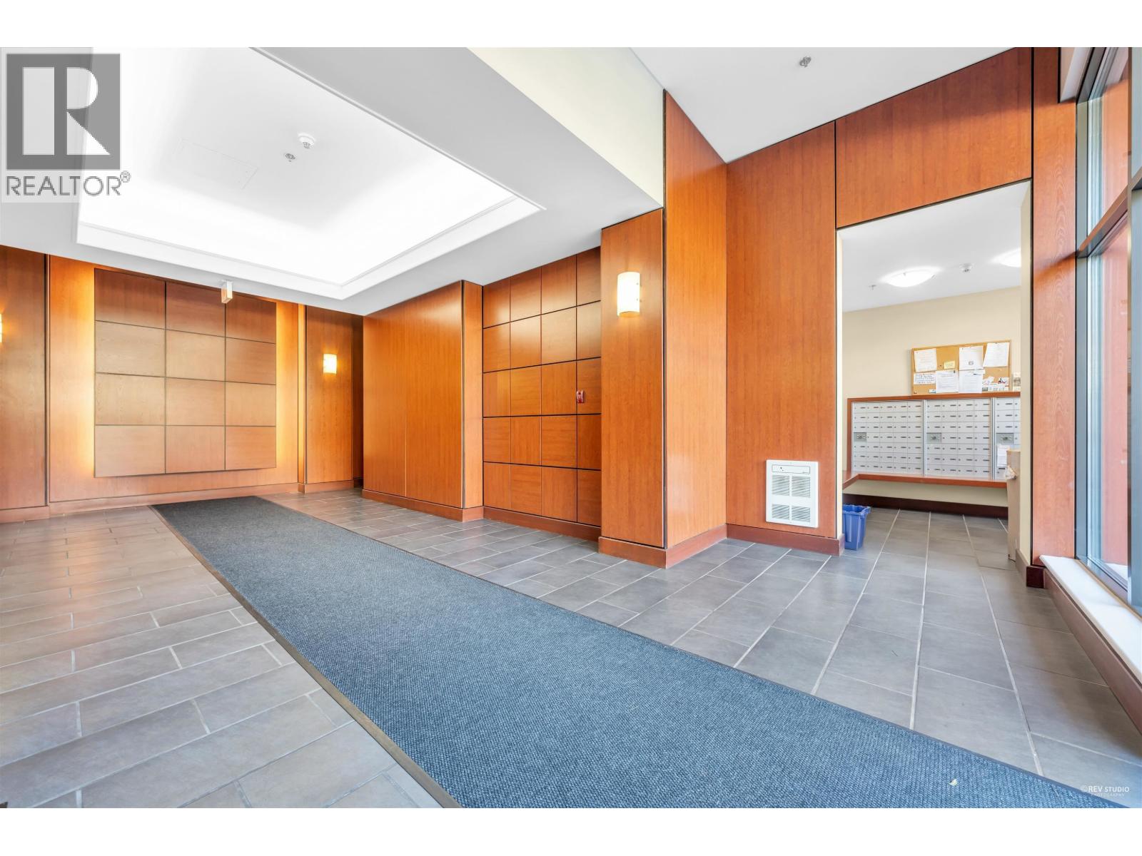 606 814 Royal Avenue Property Photo 7