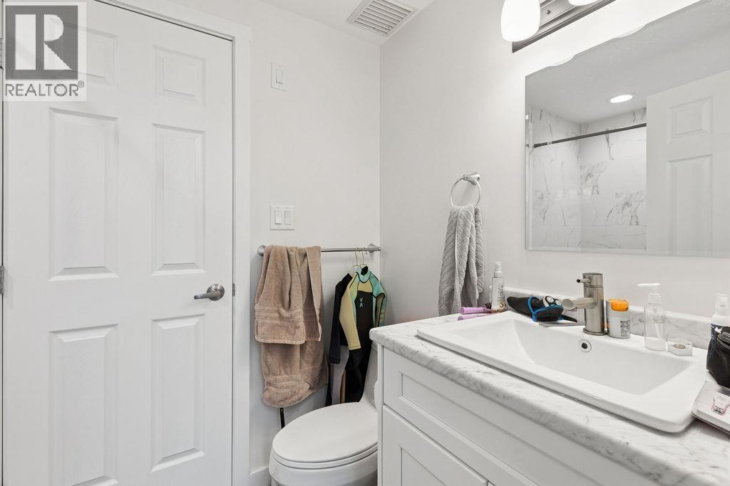 6605 Turnberry Crescent Property Photo 14
