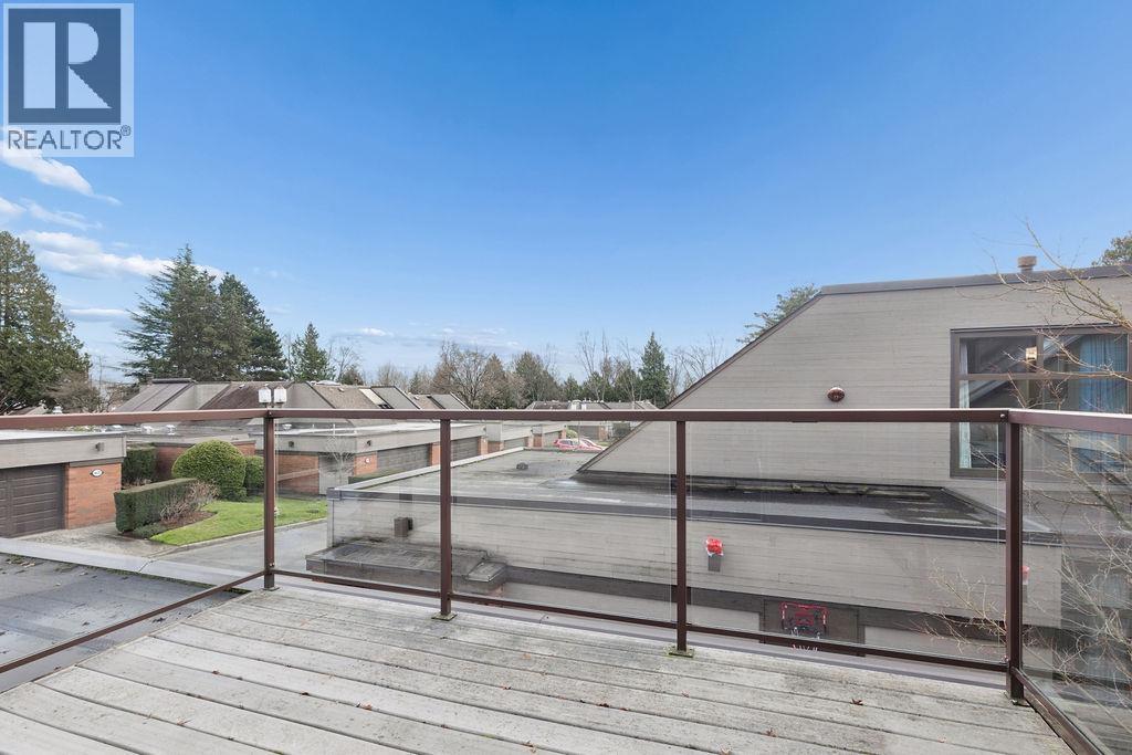 6605 Turnberry Crescent Property Photo 17