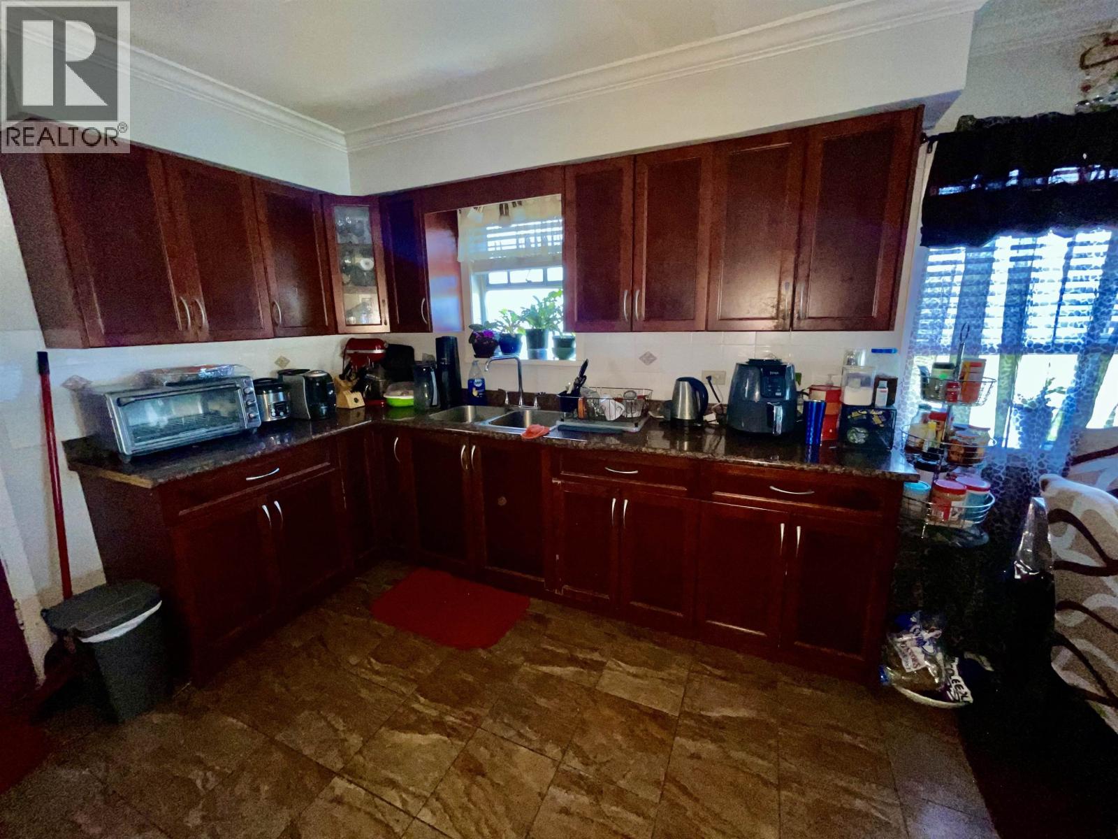 318 Hampton Street Property Photo 2