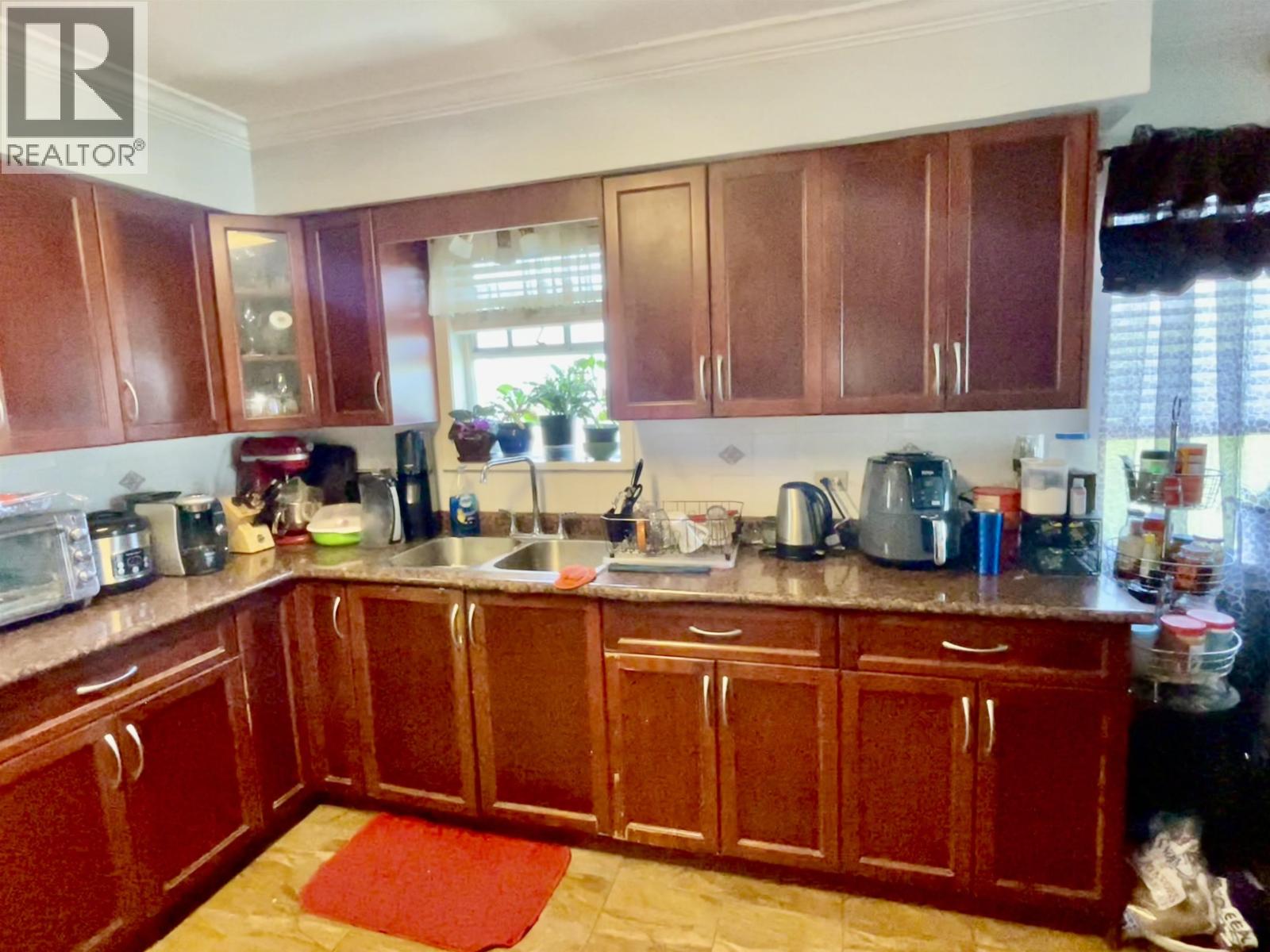 318 Hampton Street Property Photo 3
