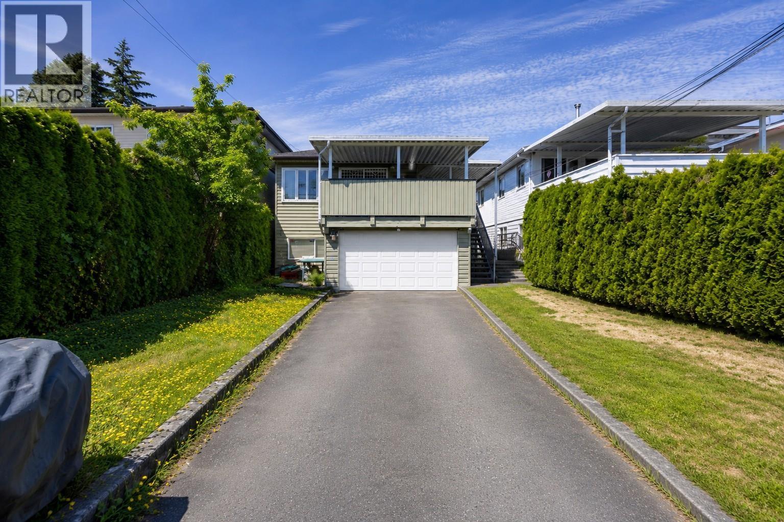 7692 Osler Street Property Photo 4