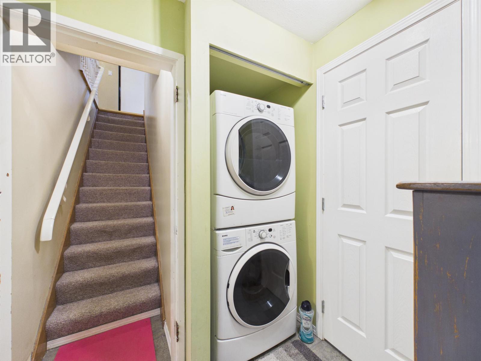 7692 Osler Street Property Photo 20