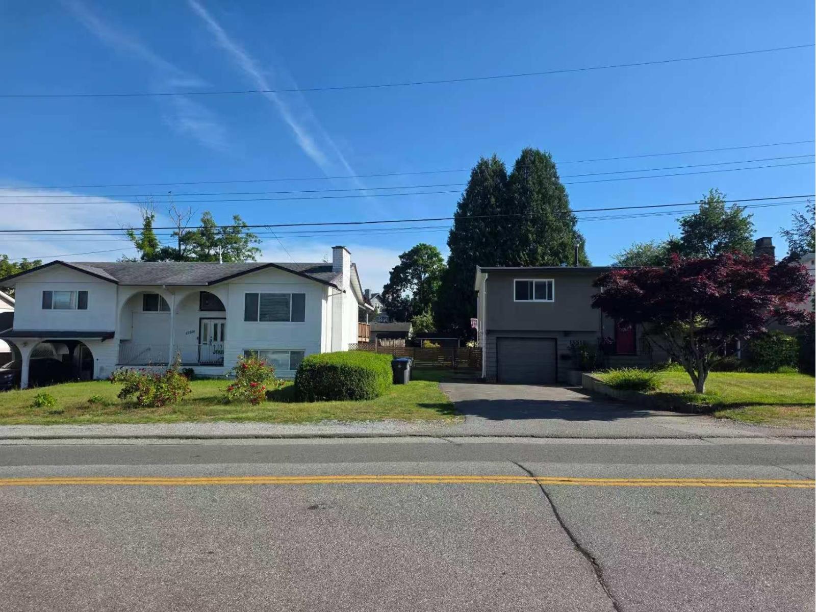 15526 17 Avenue Property Photo 2