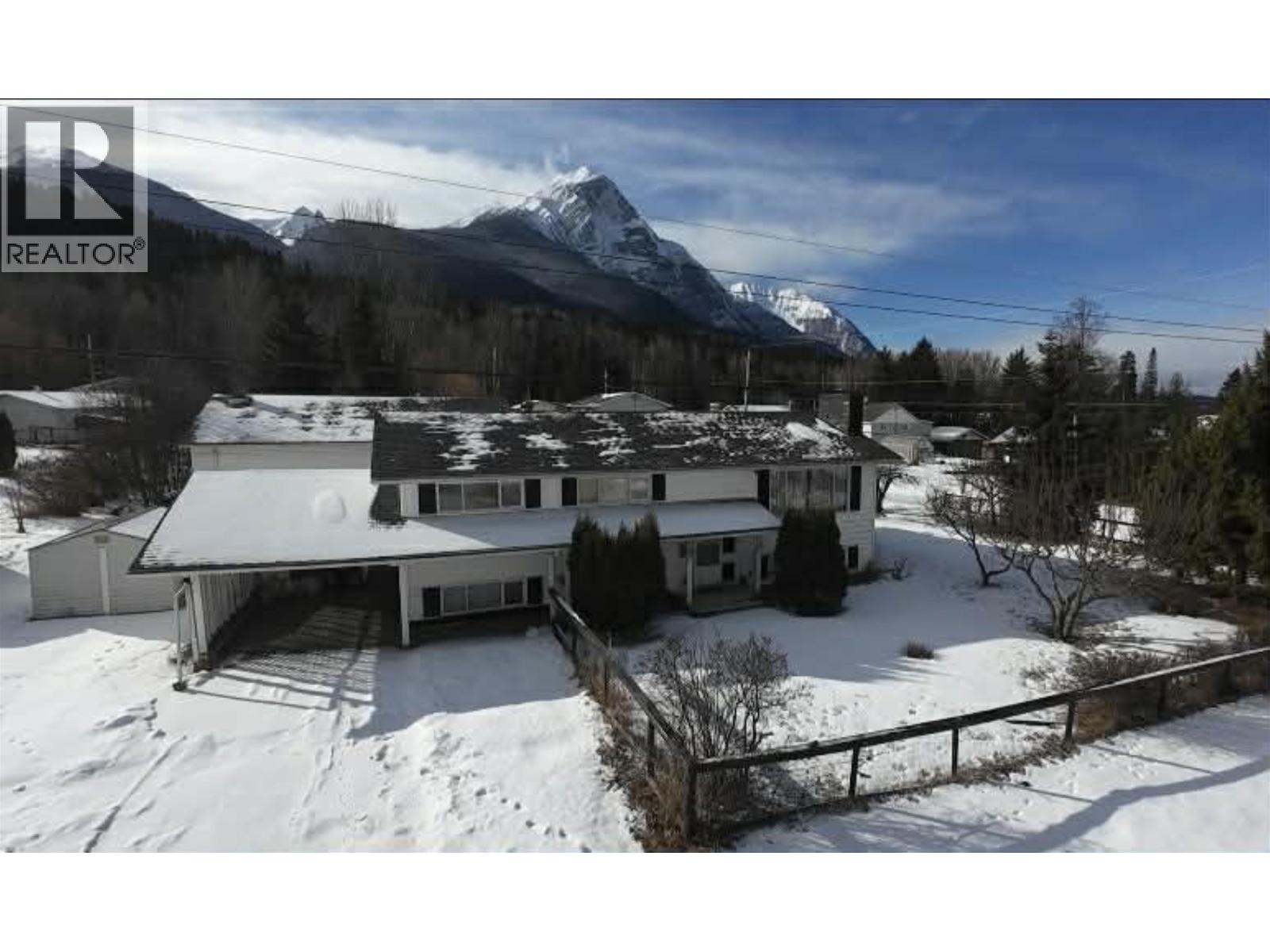 4522 13TH AVENUE Property Photo 1