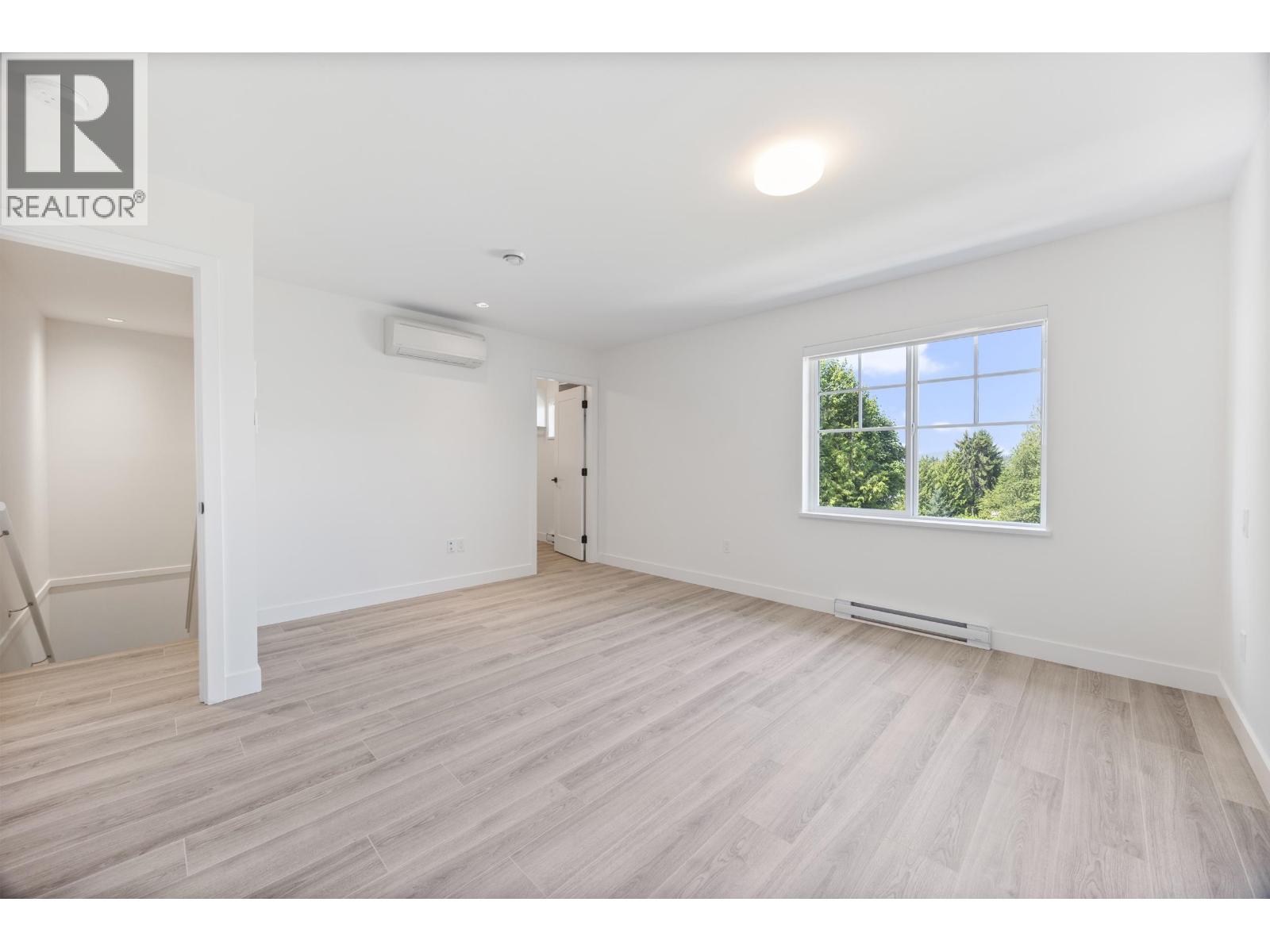 103 3421 Queenston Avenue Property Photo 16