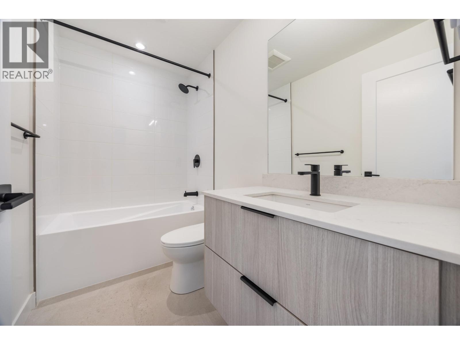 103 3421 Queenston Avenue Property Photo 21