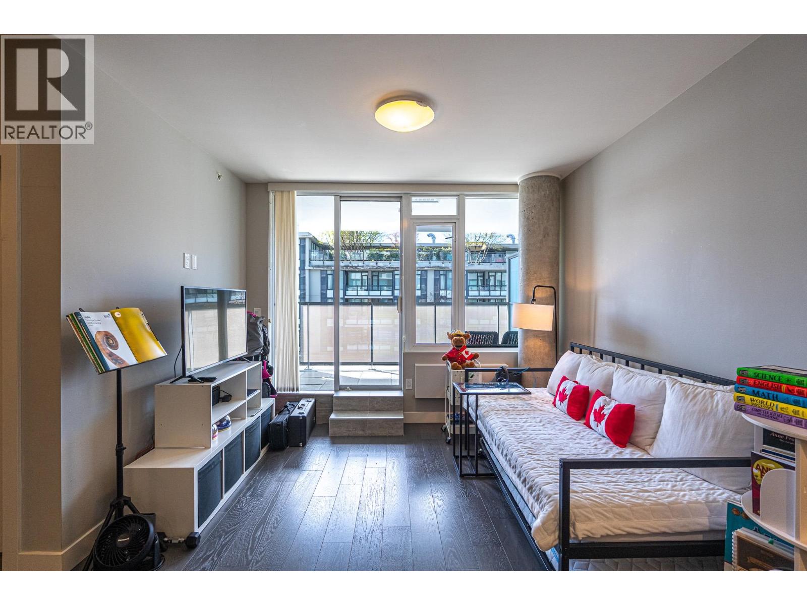 306 9393 Tower Road Property Photo 8