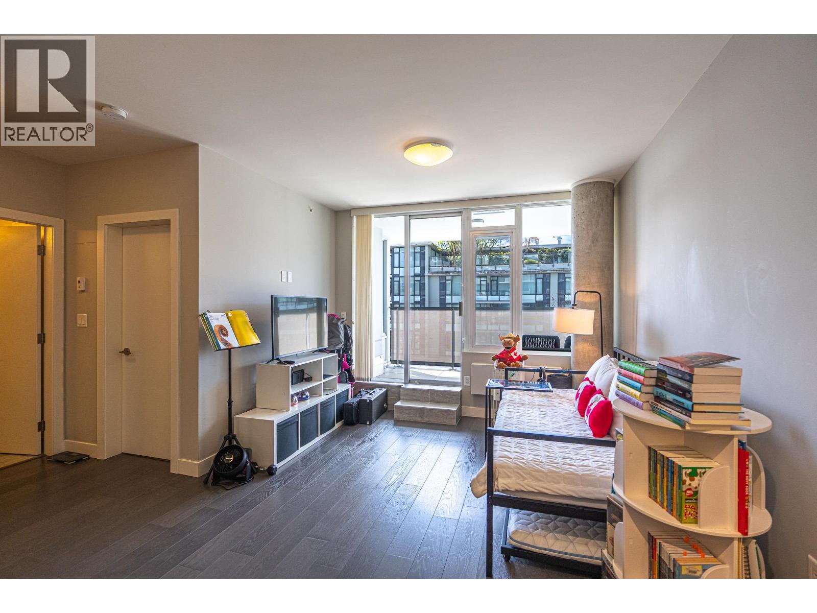 306 9393 Tower Road Property Photo 9